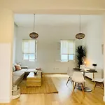 Mia\'S Apartment